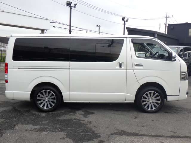 トヨタ ハイエースバン ３．０ スーパーＧＬ ダークプライム ロングボディ ディーゼルターボ ４ＷＤ H28年 () 99