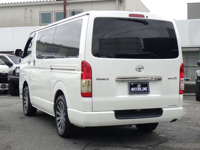 トヨタ ハイエースバン ３．０ スーパーＧＬ ダークプライム ロングボディ ディーゼルターボ ４ＷＤ H28年 () 99