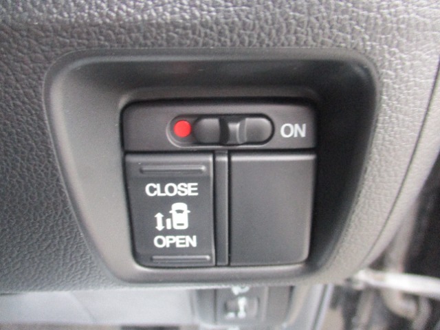 ホンダ Ｎ　ＢＯＸ ６６０ Ｇ Ｌパッケージ H26年 (関東) 99