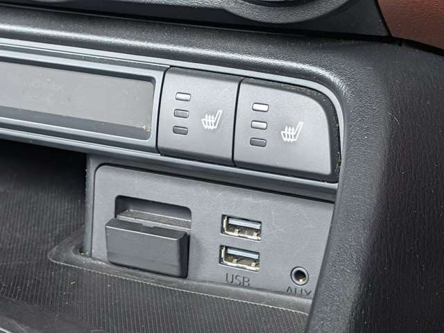マツダ ロードスター １．５ レッド トップ H30年 () 99