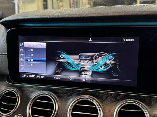 メルセデスベンツ Ｅクラスワゴン Ｅ２２０Ｄ アバンギャルド スポーツ（本革仕様） ディーゼルターボ H29年 () 99