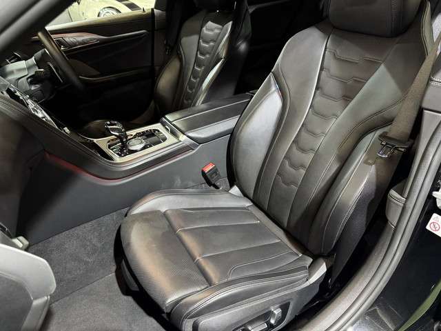 ＢＭＷ ８シリーズ ８４０Ｉ Ｍスポーツ R3年 () 99