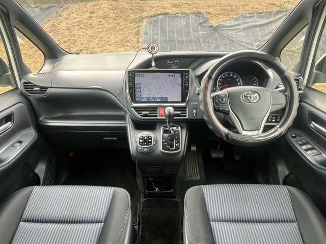 トヨタ ノア ２．０ ＳＩ H27年 (関東) 99