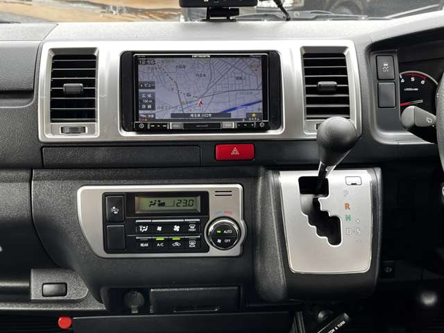 トヨタ レジアスエースバン ２．８ スーパーＧＬ ロングボディ ディーゼルターボ ４ＷＤ R1年 (関東) 99