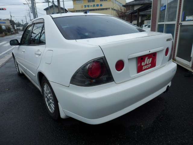 トヨタ アルテッツァ ２．０ ＡＳ２００ ワイズセレクションＩＩＩ ナビパッケージ H17年 () 99