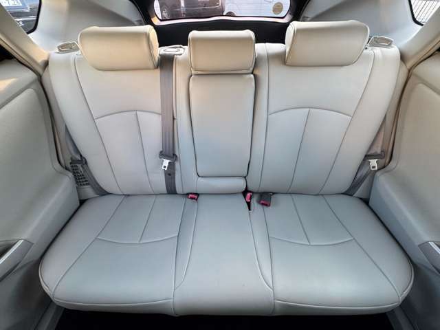 トヨタ プリウス １．８ Ｓ H25年 () 99