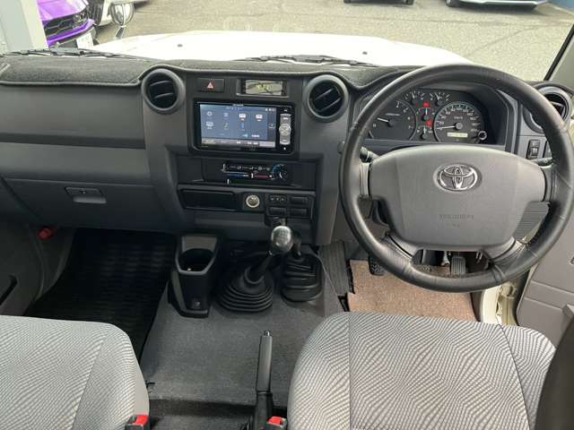 トヨタ ランドクルーザーピックアップ ４．０ ４ＷＤ H27年 () 99