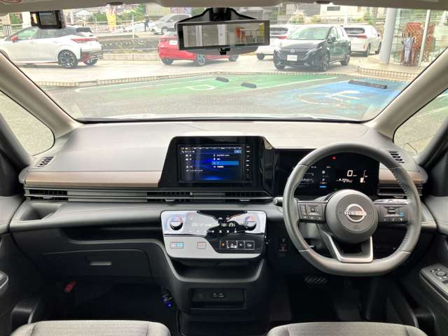 日産 セレナ １．４ Ｅ－ＰＯＷＥＲ ハイウェイスターＶ チェアキャブ スロープタイプ 車イス１名 サード仕様 R7年 (中国) 99