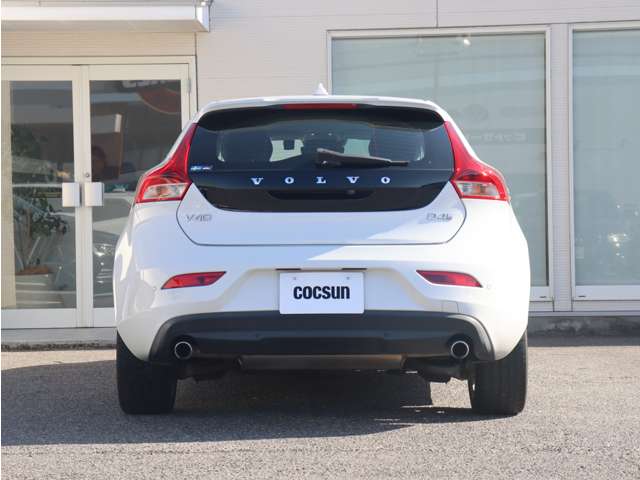 ボルボ Ｖ４０ Ｄ４ インスクリプション ディーゼルターボ R1年 () 99