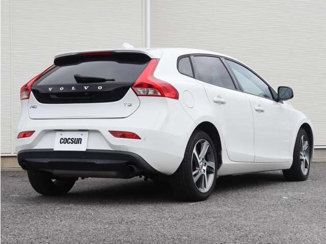 ボルボ Ｖ４０ Ｔ３　キネティック H28年 () 99