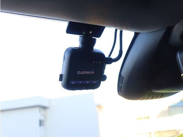ボルボ Ｖ４０ Ｔ３　キネティック H28年 () 99