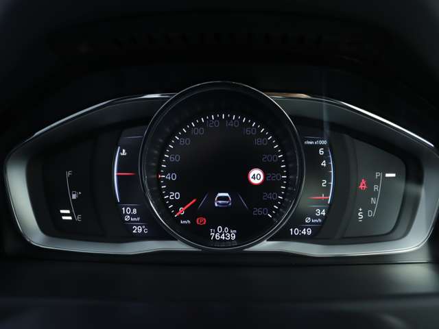 ボルボ Ｖ７０ Ｔ４　クラシック H27年 () 99