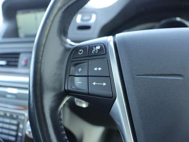 ボルボ Ｖ７０ Ｔ４　クラシック H27年 () 99