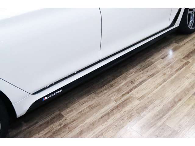 ＢＭＷ ７シリーズ ７４０ｉ　Ｍスポーツ H28年 (関東) 99