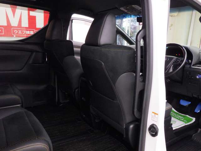 トヨタ アルファード　ハイブリッド ハイブリッド ２．５ Ｓ タイプゴールド Ｅ－ＦＯＵＲ ４ＷＤ R2年 () 99