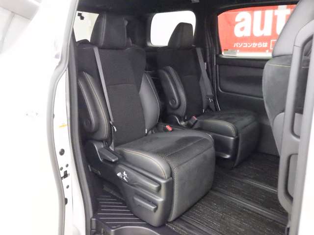 トヨタ アルファード　ハイブリッド ハイブリッド ２．５ Ｓ タイプゴールド Ｅ－ＦＯＵＲ ４ＷＤ R2年 () 99