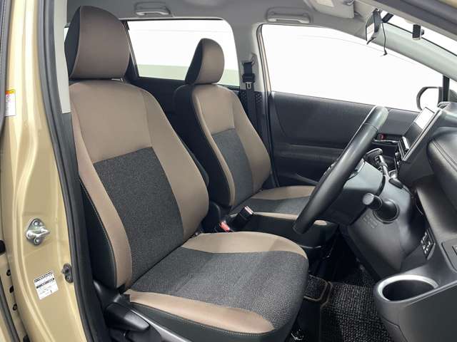 トヨタ シエンタ １．５ ファンベース Ｇ グランパー R2年 (近畿) 99