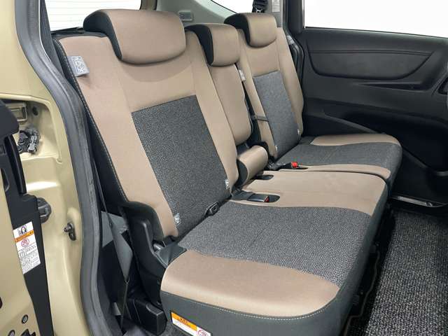 トヨタ シエンタ １．５ ファンベース Ｇ グランパー R2年 (近畿) 99