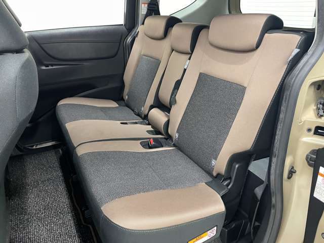 トヨタ シエンタ １．５ ファンベース Ｇ グランパー R2年 (近畿) 99