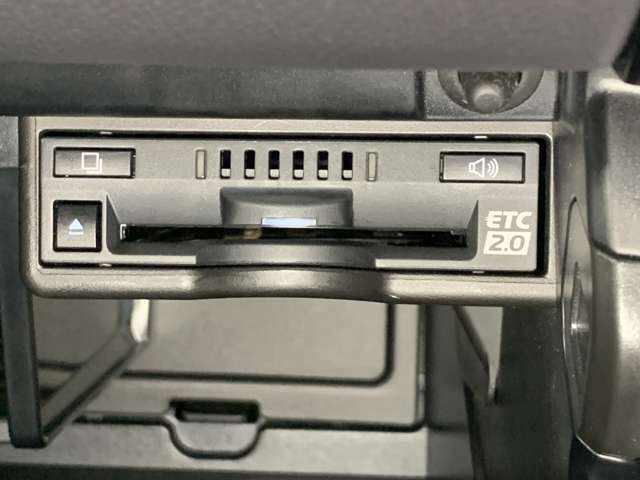 レクサス ＵＸ２５０ｈ ２５０Ｈ R4年 () 99