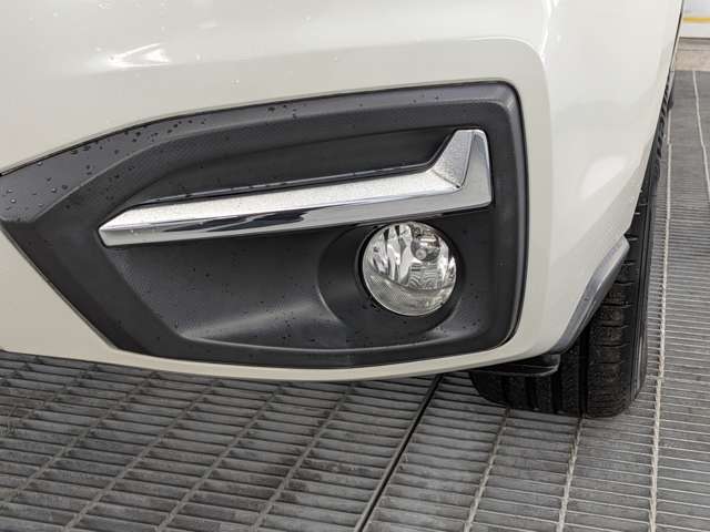 スバル フォレスター ２．０Ｉ－Ｌ アイサイト ４ＷＤ H27年 (東北) 99