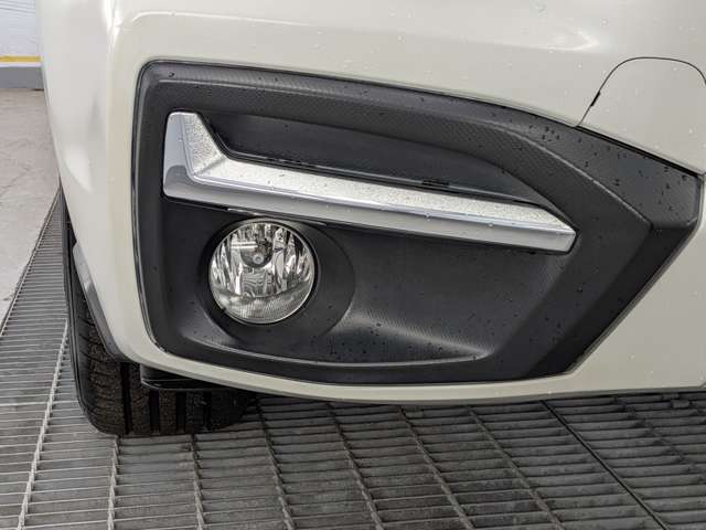 スバル フォレスター ２．０Ｉ－Ｌ アイサイト ４ＷＤ H27年 (東北) 99